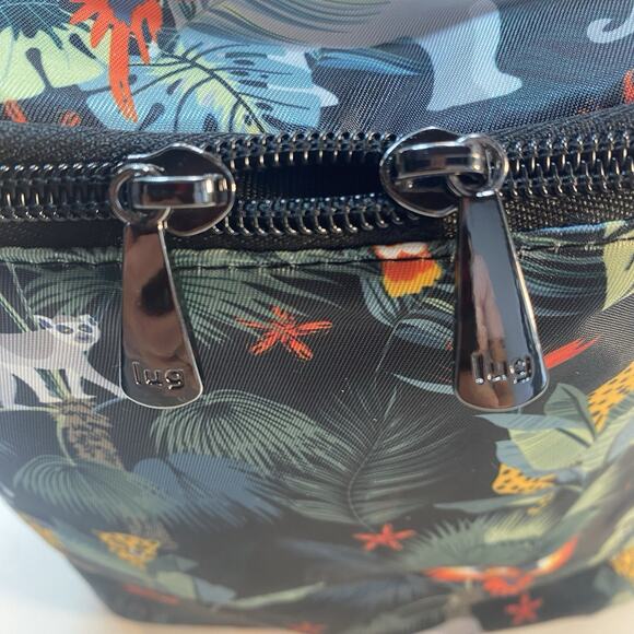 Lug Dolly Cosmetic Makeup Case 1646A Black Tote Safari Tropical Wildlife Animals - Picture 8 of 16